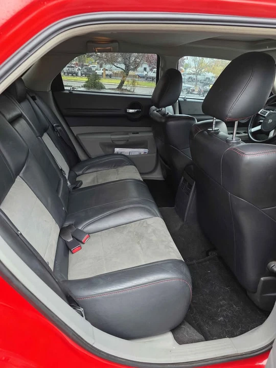 2007 Dodge Magnum SRT8 2nd Gen - Image 6 of 11