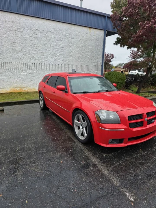2007 Dodge Magnum SRT8 2nd Gen - Image 2 of 11