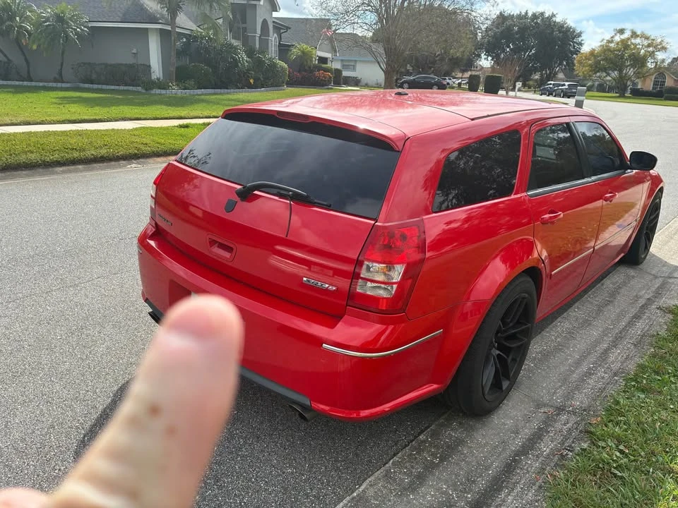 2007 Dodge Magnum SRT8 2nd Gen - Image 3 of 4