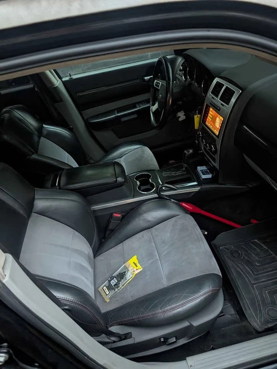 2007 Dodge Magnum SRT8 2nd Gen - Image 10 of 14