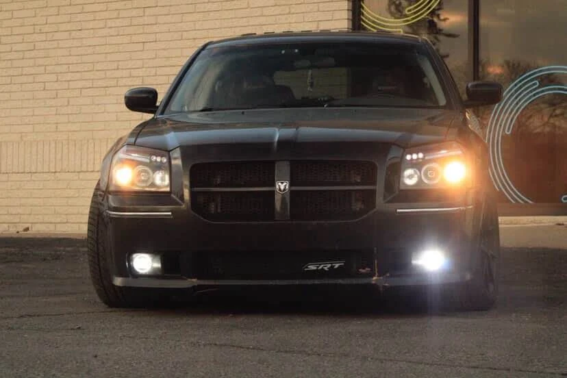 2007 Dodge Magnum SRT8 2nd Gen - Image 2 of 4