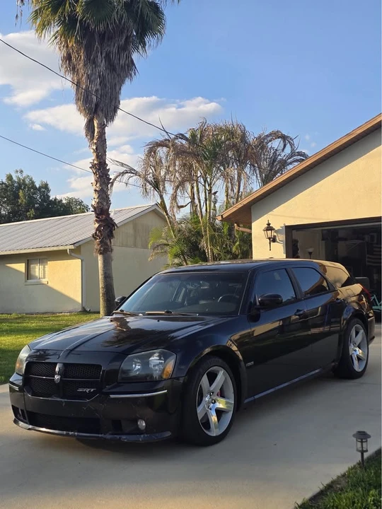 2007 Dodge Magnum SRT8 2nd Gen - Image 5 of 19