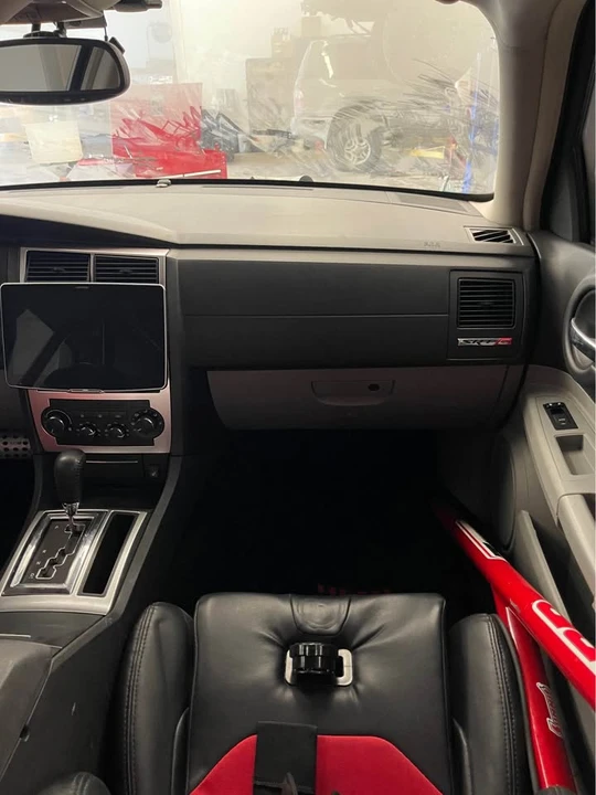 2007 Dodge Magnum SRT8 2nd Gen - Image 13 of 18