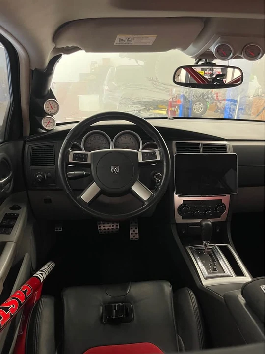 2007 Dodge Magnum SRT8 2nd Gen - Image 12 of 18