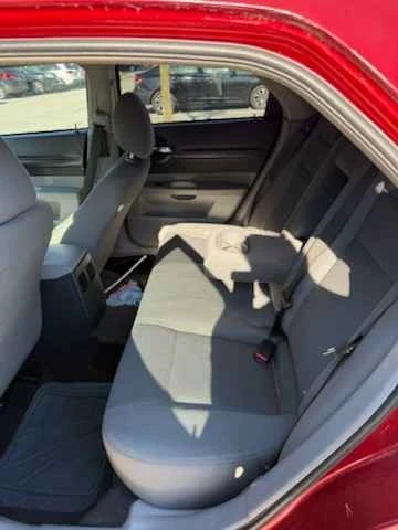 2007 Dodge Magnum 2nd Gen Wagon - Image 6 of 9