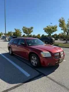 2007 Dodge Magnum 2nd Gen Wagon - Image 2 of 9