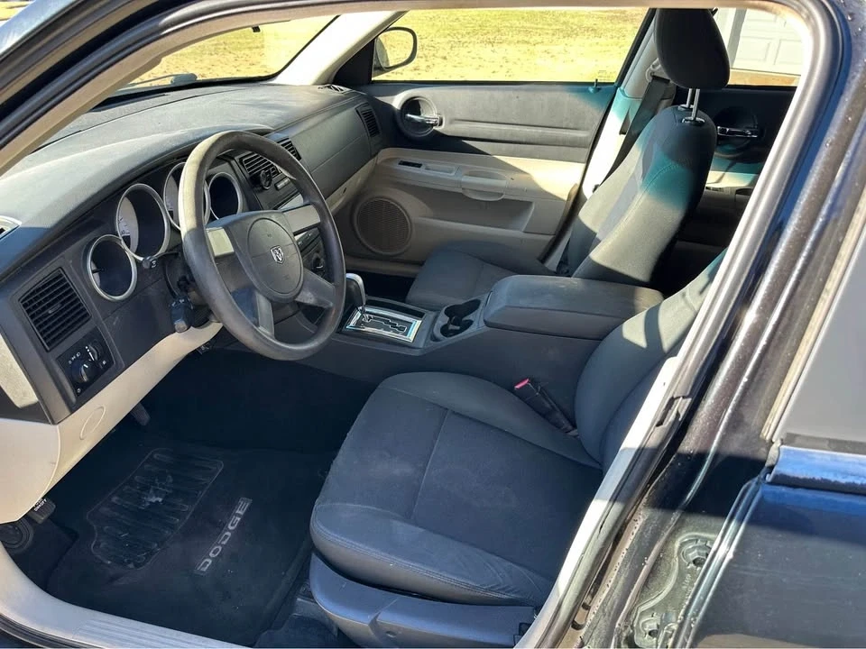 2007 Dodge Magnum 2nd Gen Wagon - Image 3 of 9