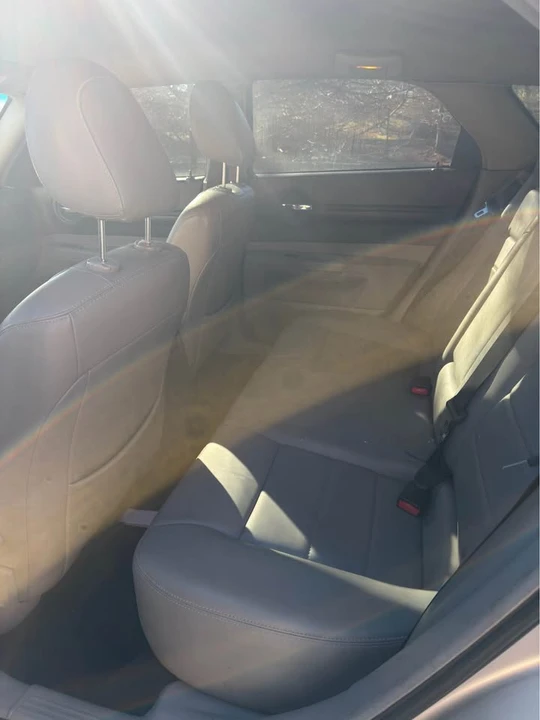 2007 Dodge Magnum 2nd Gen Wagon - Image 3 of 6