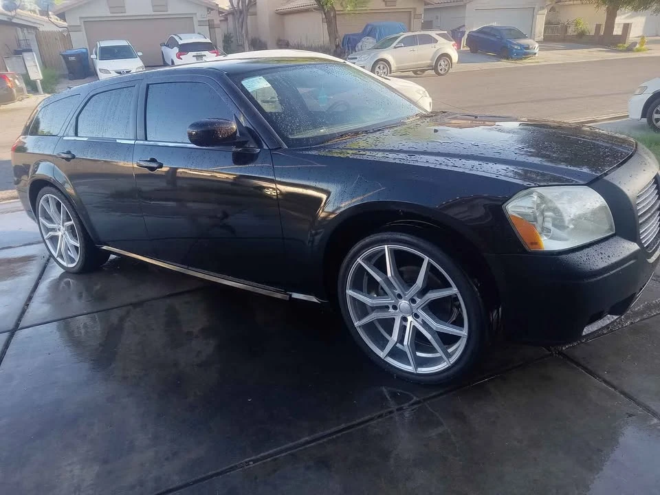 2007 Dodge Magnum 2nd Gen Wagon - Image 18 of 19