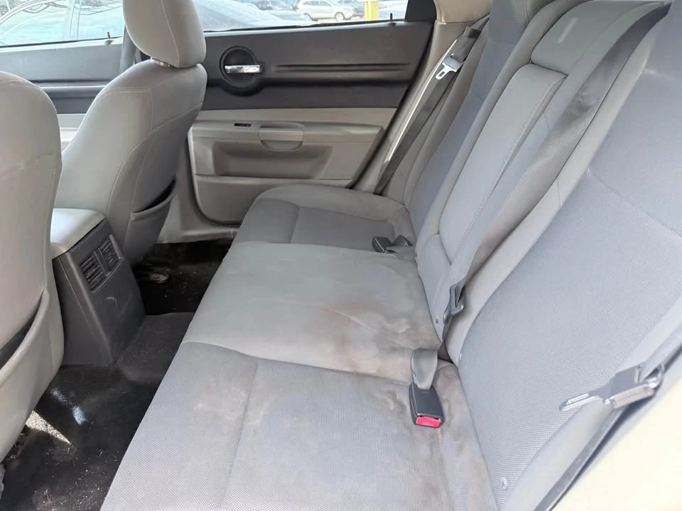 2007 Dodge Magnum 2nd Gen Wagon - Image 8 of 13