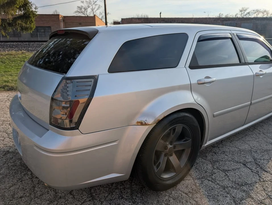 2007 Dodge Magnum 2nd Gen Wagon - Image 7 of 20