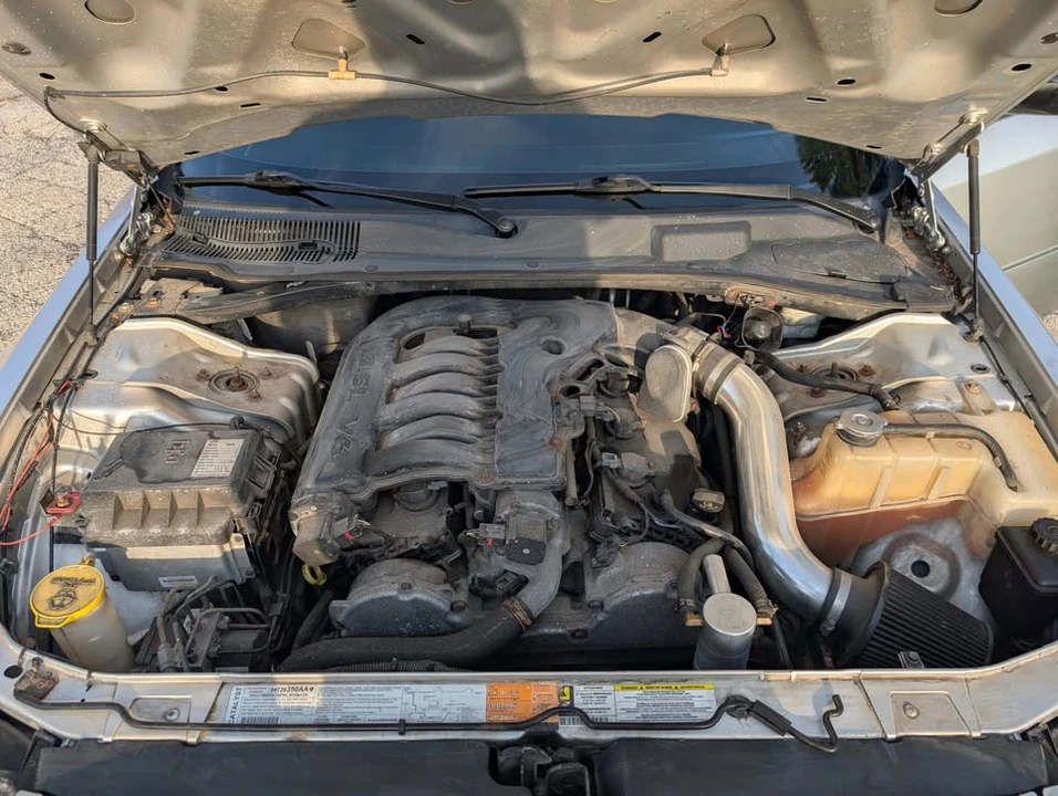 2007 Dodge Magnum 2nd Gen Wagon - Image 19 of 20