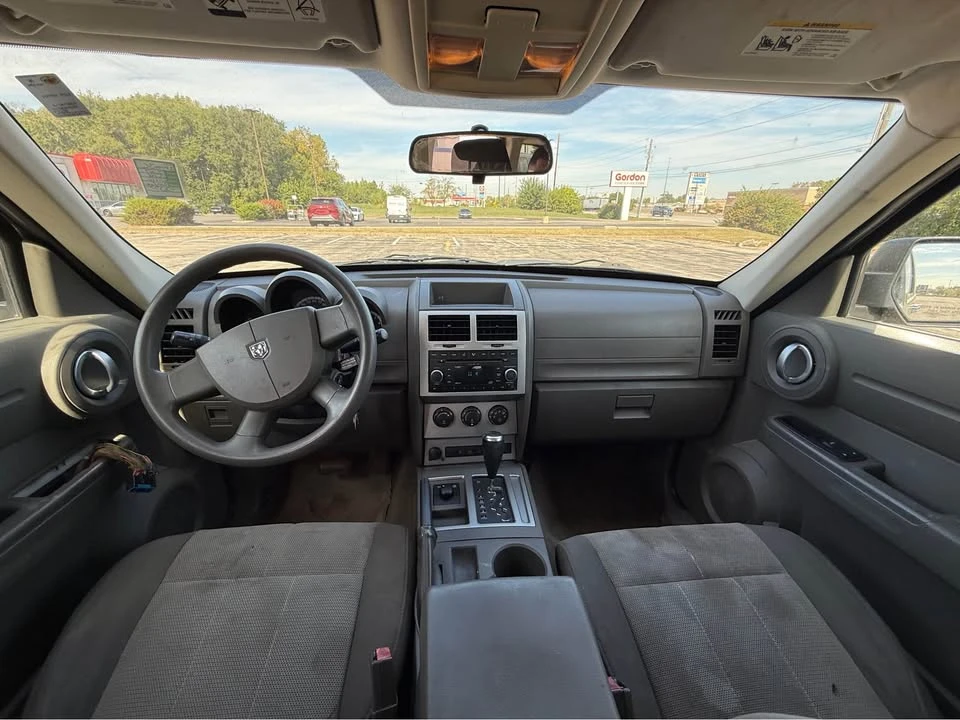 2007 Dodge Nitro - Image 10 of 11