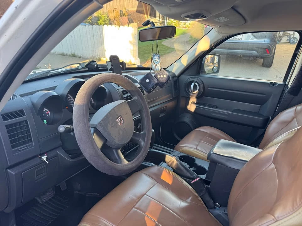 2007 Dodge Nitro - Image 8 of 15