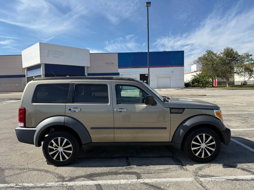 2007 Dodge Nitro - Image 7 of 11