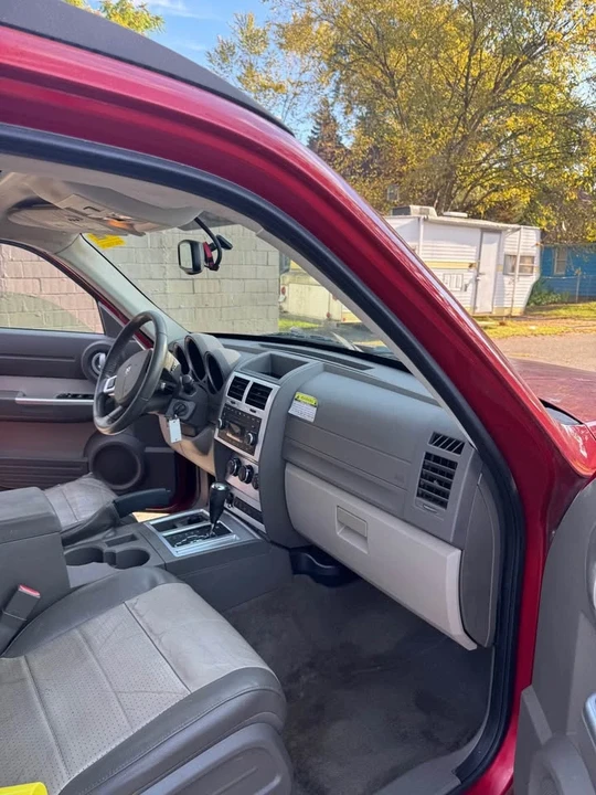 2007 Dodge Nitro - Image 11 of 11