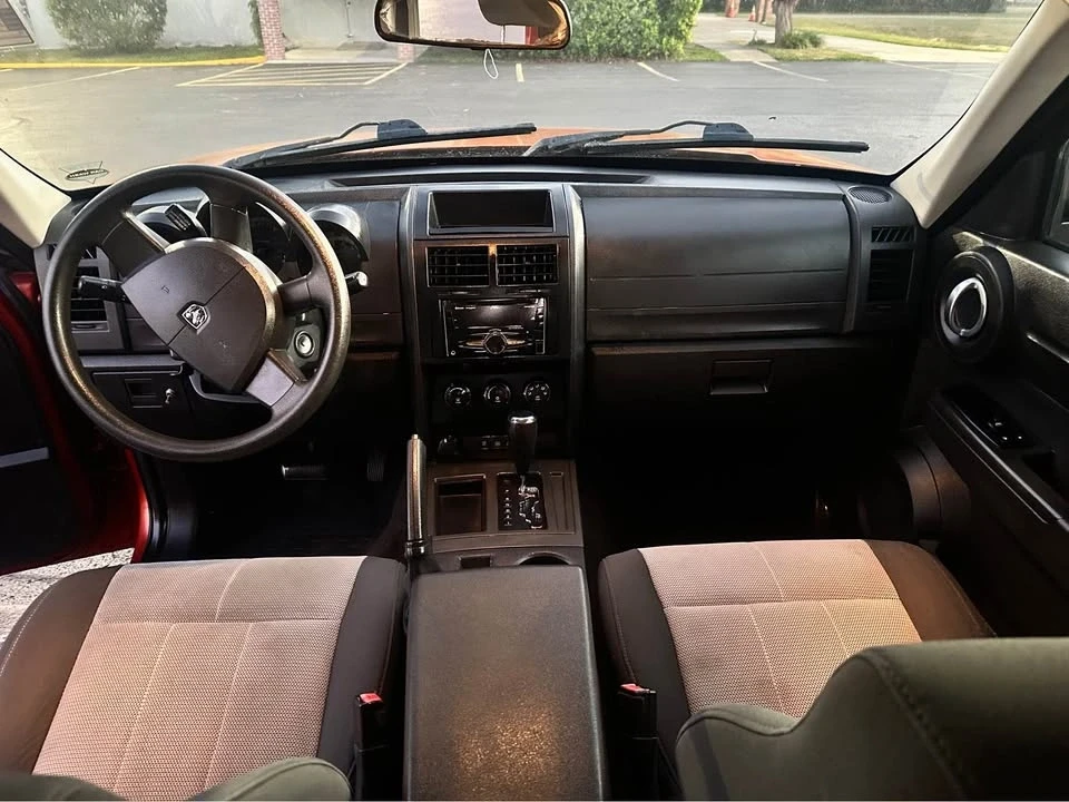 2007 Dodge Nitro - Image 9 of 16