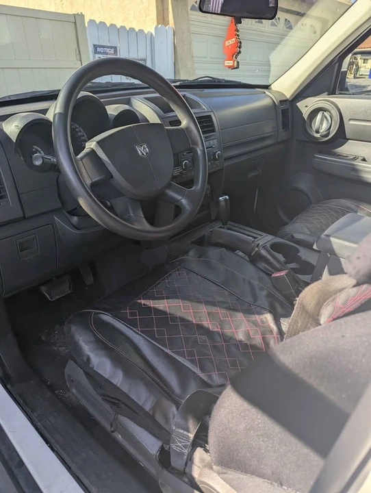 2007 Dodge Nitro - Image 3 of 4