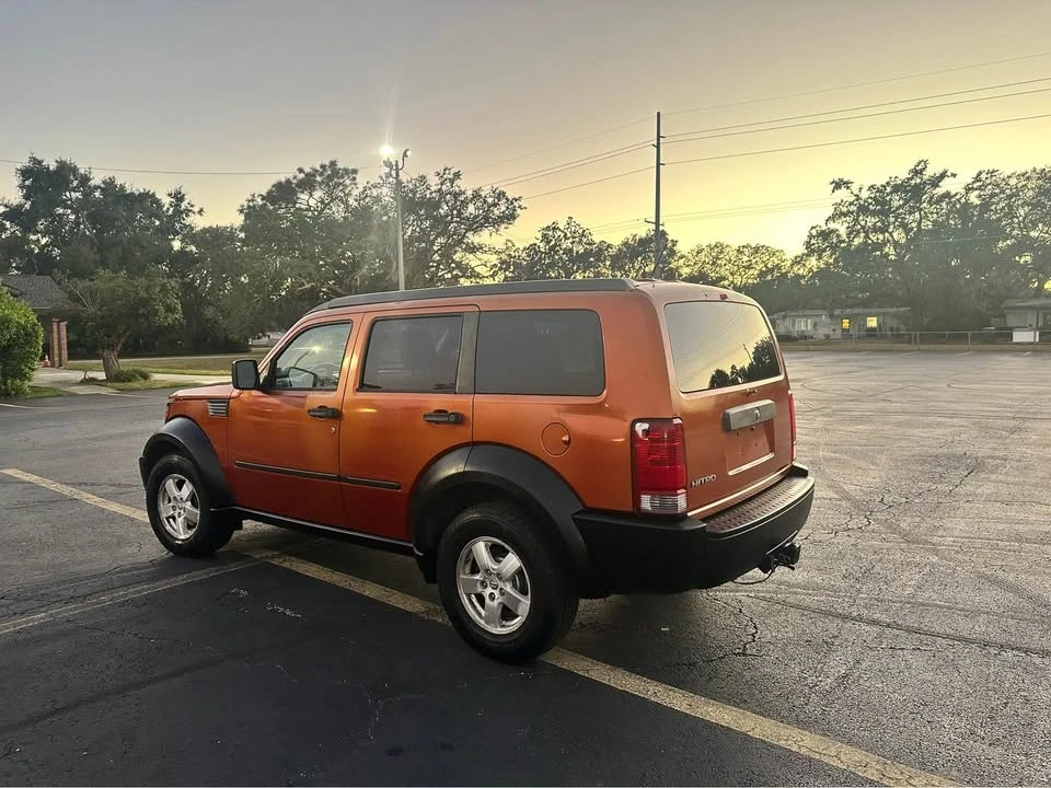 2007 Dodge Nitro - Image 4 of 16