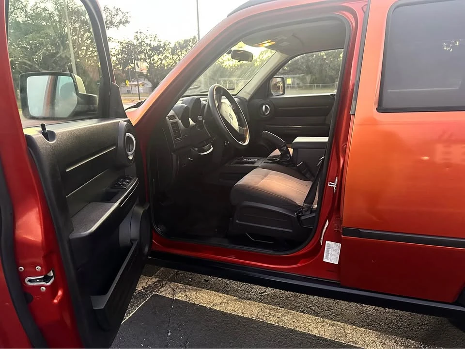 2007 Dodge Nitro - Image 11 of 15