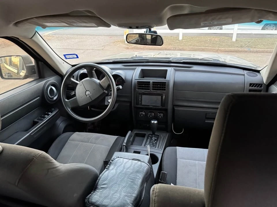 2007 Dodge Nitro - Image 6 of 10