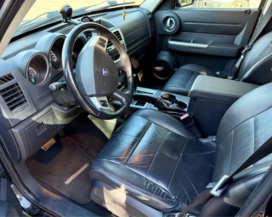 2007 Dodge Nitro - Image 9 of 18