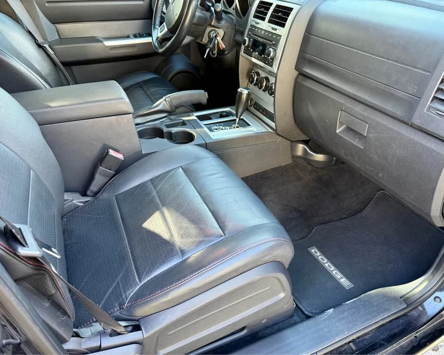 2007 Dodge Nitro - Image 13 of 18