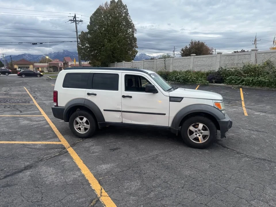 2007 Dodge Nitro - Image 3 of 8