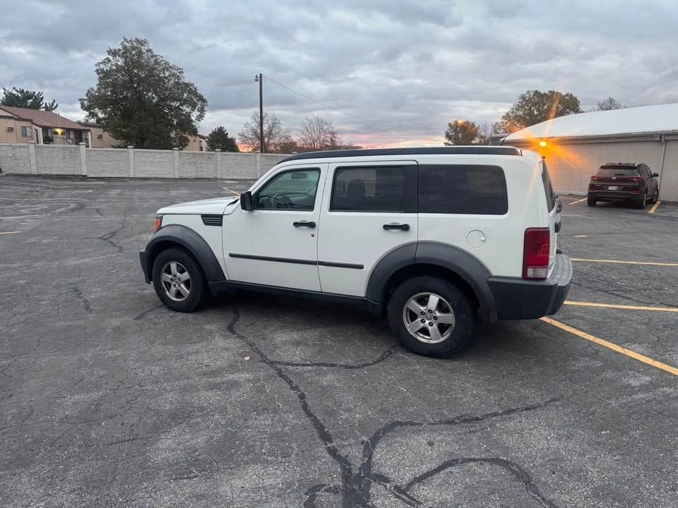 2007 Dodge Nitro - Image 5 of 8