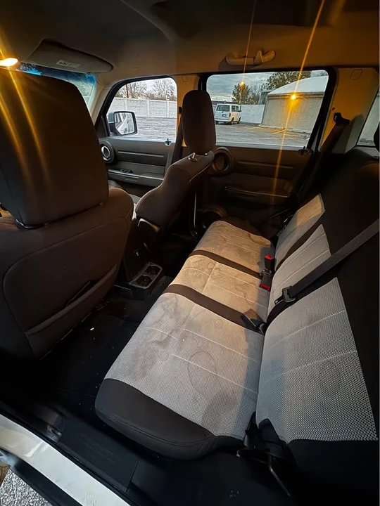 2007 Dodge Nitro - Image 6 of 8