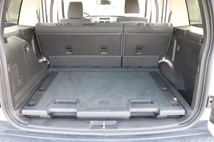 2007 Dodge Nitro - Image 7 of 9