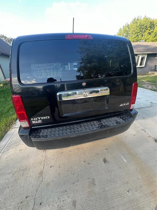 2007 Dodge Nitro - Image 5 of 17