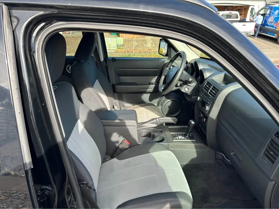 2007 Dodge Nitro - Image 5 of 8