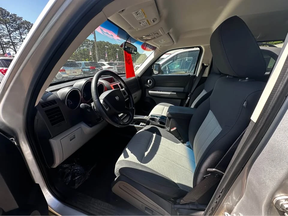 2007 Dodge Nitro - Image 9 of 13