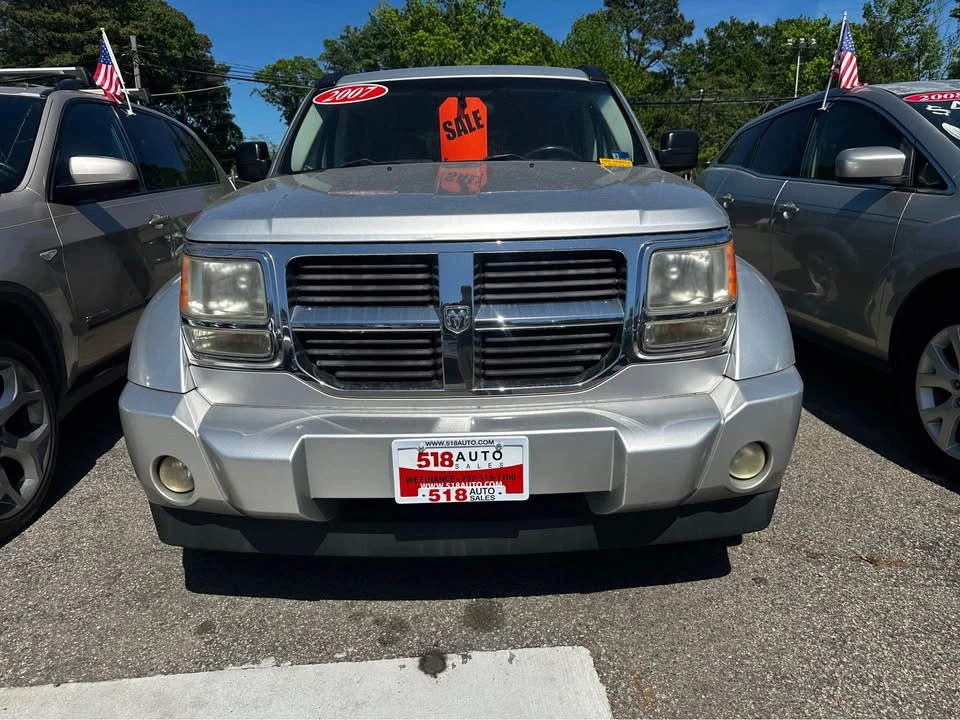 2007 Dodge Nitro - Image 2 of 13
