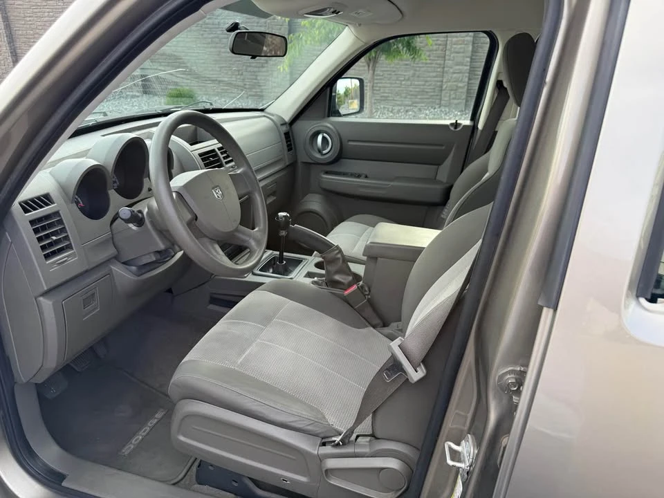 2007 Dodge Nitro - Image 9 of 12