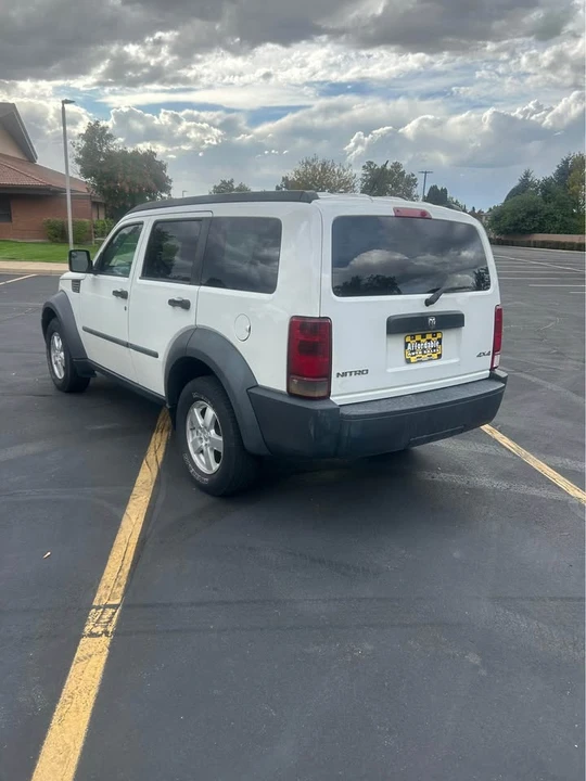 2007 Dodge Nitro - Image 3 of 12