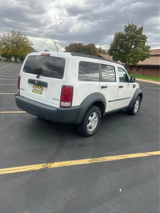2007 Dodge Nitro - Image 4 of 12