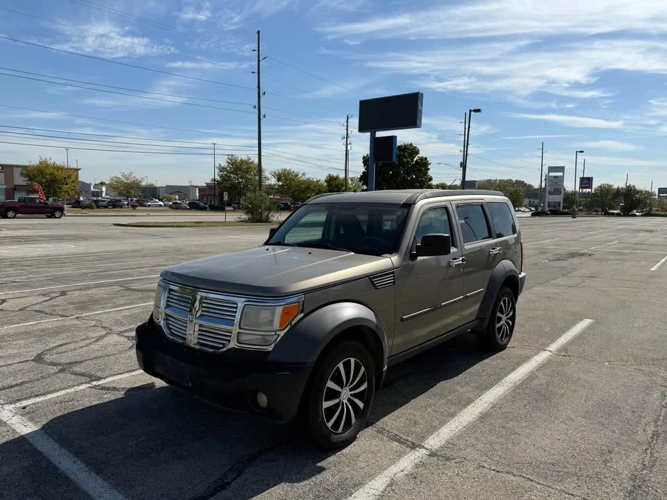 2007 Dodge Nitro - Image 2 of 7