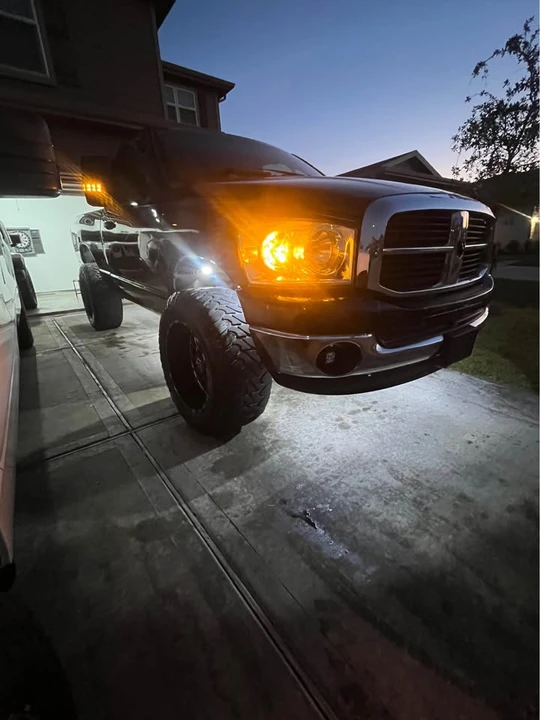 2007 Dodge Ram 3rd Gen - Image 3 of 15