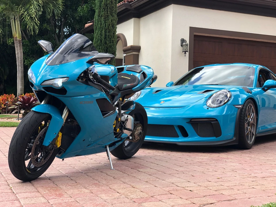 Ducati 1098 - Image 2 of 4