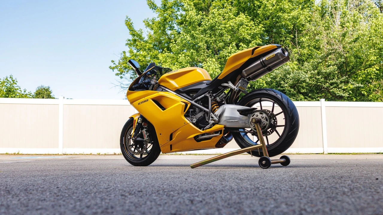 2007 Ducati 1098 - Image 17 of 31