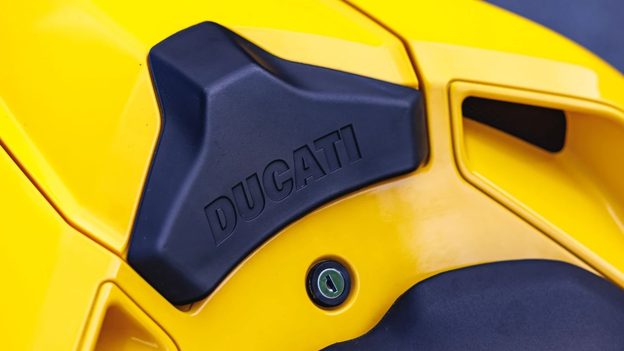 2007 Ducati 1098 - Image 28 of 31