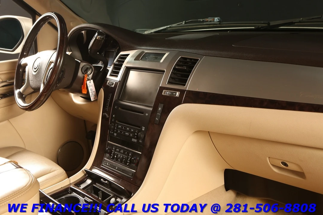 2007 Cadillac Escalade & EXT 3rd Gen - Image 17 of 21