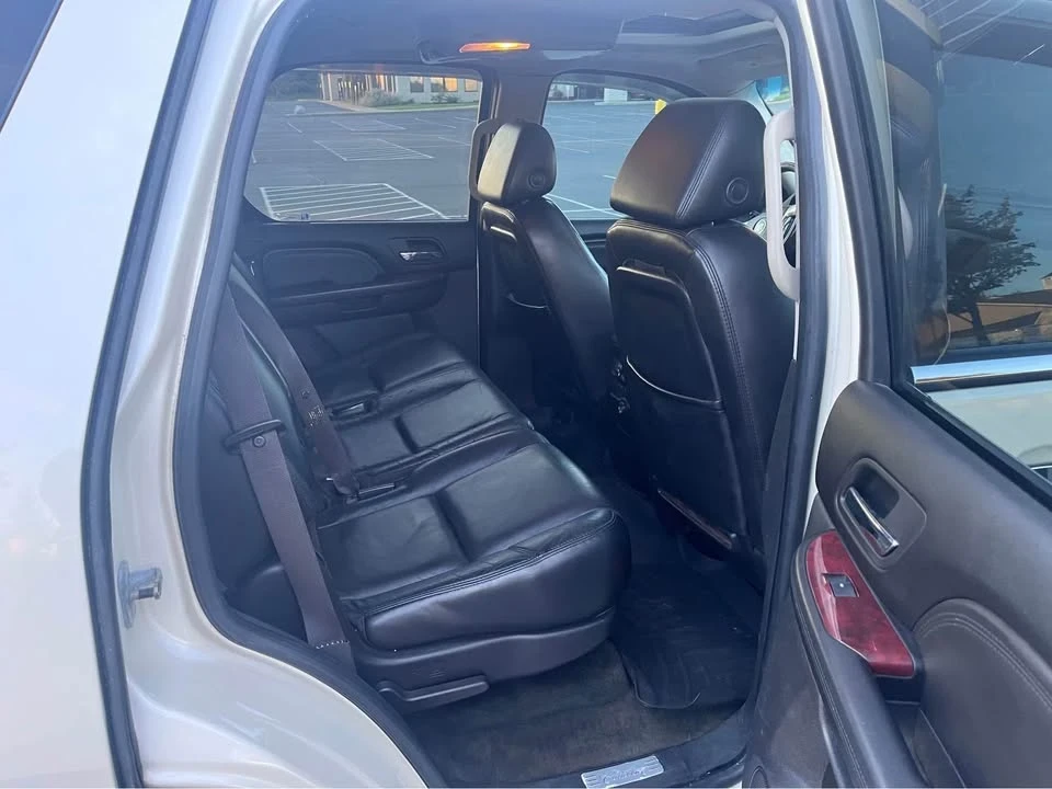 2007 Cadillac Escalade & EXT 3rd Gen - Image 5 of 9