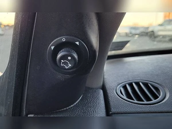 2007 Ford Focus 1st Gen - Image 13 of 21