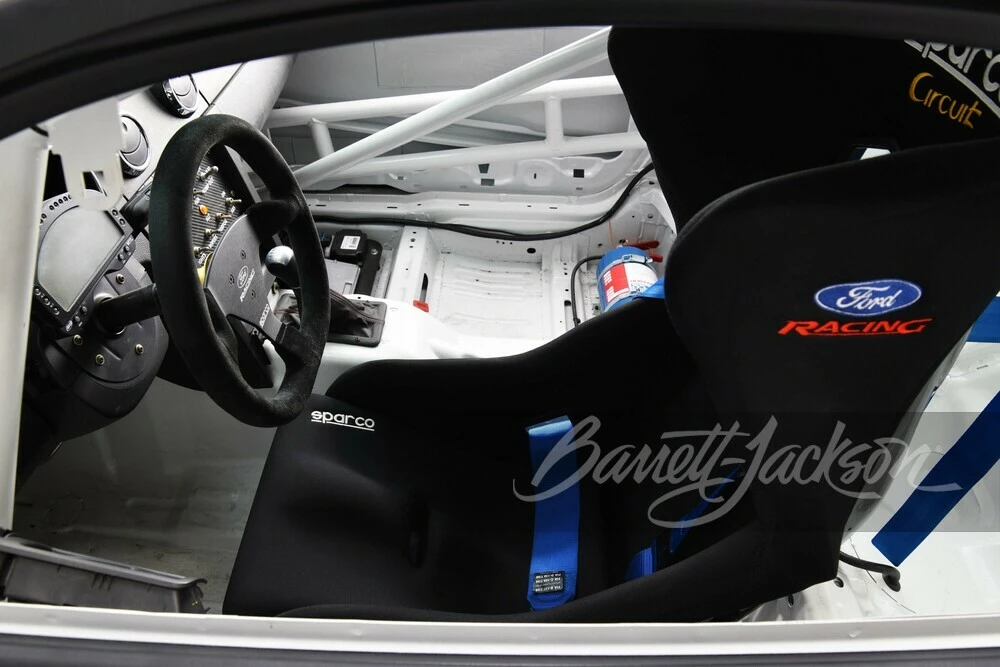 2007 Ford S197 Mustang - Image 12 of 31