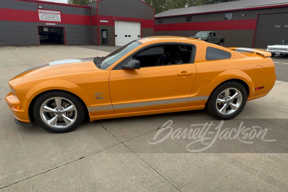 2007 Ford S197 Mustang - Image 2 of 5