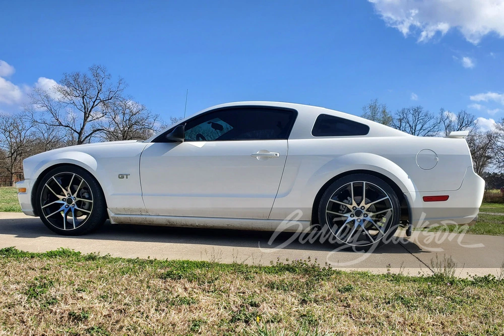 2007 Ford S197 Mustang - Image 12 of 14