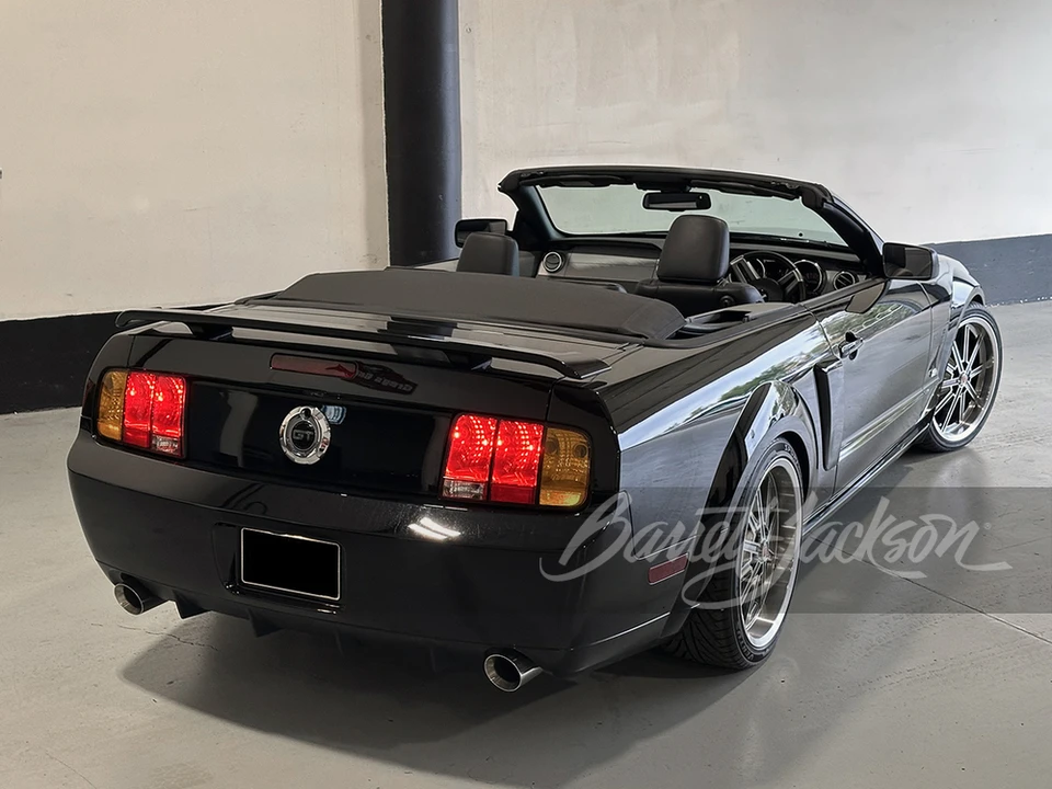 2007 Ford S197 Mustang - Image 16 of 24